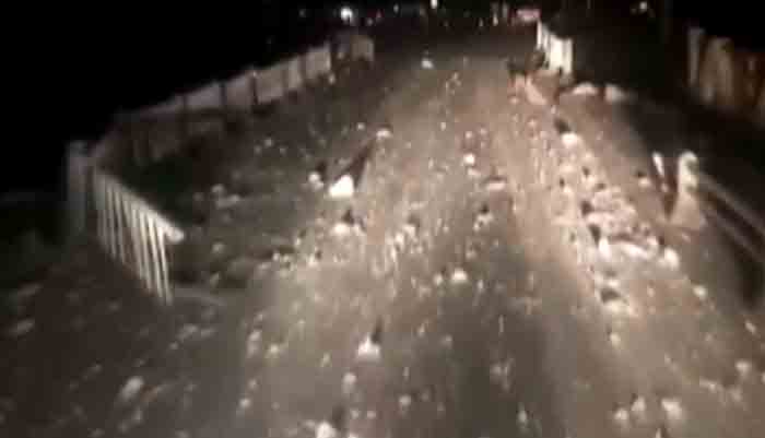 Doce muertos y más de 150 heridos tras terremoto en el centro China